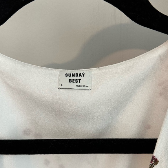 Sunday Best Floral Blouse - White and Burgundy - Picture 3 of 7